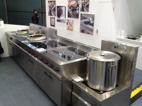 commercial induction range cooker