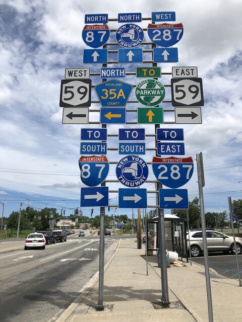 New York highway sign display