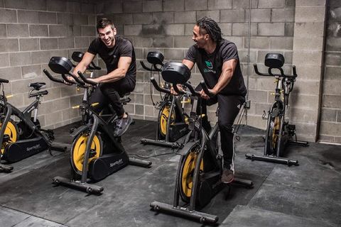 Spin classes at Sacramento Eco Fitness generate electricity thanks to Eco-Powr cycles by SportsArt.